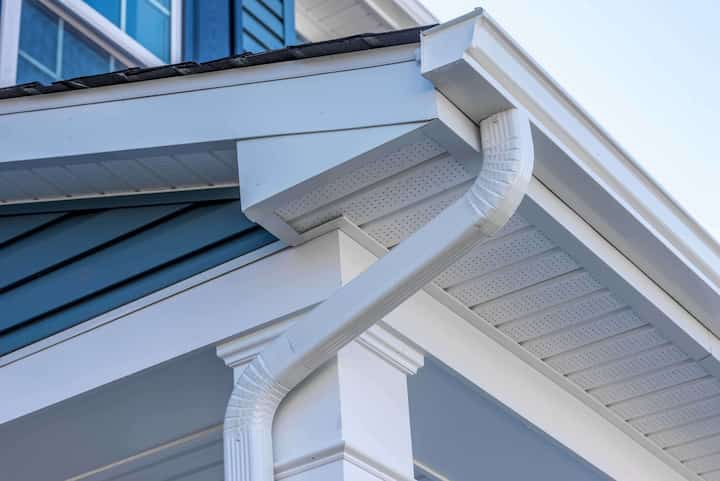 Cheap and durable vinyl gutters installation in Richmond